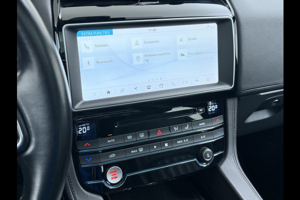 Jaguar F-Pace 2.0D AWD AUT-8 Portfolio Leer Pano-Dak Digitaal Dashboard Camera Meridian®-Audio Navi 4-Zone Ecc Android Auto Apple Carplay Pdc Stoel+Achterbankverwarming Elek.Stoelen+Memory Lmv 19" Bi-xenon Blind Spot Keyless Elek.Achterklep Origineel Nederlandse Auto Nieuwprijs  €87.786,- Zeer compleet!