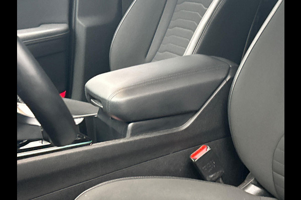 Kia Sportage 1.6 T-GDi Plug-in Hybrid AWD DynamicLine Camera Adaptieve/Cruise Apple/Carplay