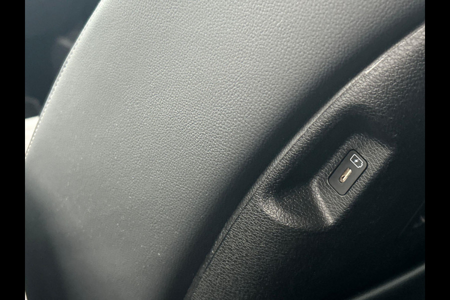 Kia Sportage 1.6 T-GDi Plug-in Hybrid AWD DynamicLine Camera Adaptieve/Cruise Apple/Carplay
