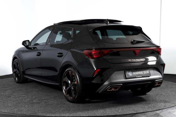 CUPRA Leon 1.5 TSI e-Hybrid 204 PK Performance | S/K-Panodak | Sennheiser | Dig. Cockpit | Adapt. Cruise | Stoel-+Stuurverw. | Elek. stoelen | Camera | NAV + App. Connect | ECC | Sennheiser | LM 18" | 2484