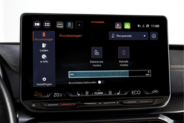 CUPRA Leon 1.5 TSI e-Hybrid 204 PK Performance | S/K-Panodak | Sennheiser | Dig. Cockpit | Adapt. Cruise | Stoel-+Stuurverw. | Elek. stoelen | Camera | NAV + App. Connect | ECC | Sennheiser | LM 18" | 2484