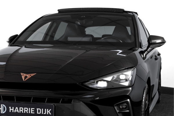 CUPRA Leon 1.5 TSI e-Hybrid 204 PK Performance | S/K-Panodak | Sennheiser | Dig. Cockpit | Adapt. Cruise | Stoel-+Stuurverw. | Elek. stoelen | Camera | NAV + App. Connect | ECC | Sennheiser | LM 18" | 2484