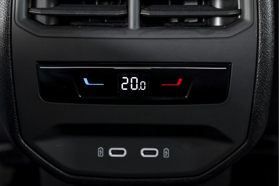 CUPRA Leon 1.5 TSI e-Hybrid 204 PK Performance | S/K-Panodak | Sennheiser | Dig. Cockpit | Adapt. Cruise | Stoel-+Stuurverw. | Elek. stoelen | Camera | NAV + App. Connect | ECC | Sennheiser | LM 18" | 2484