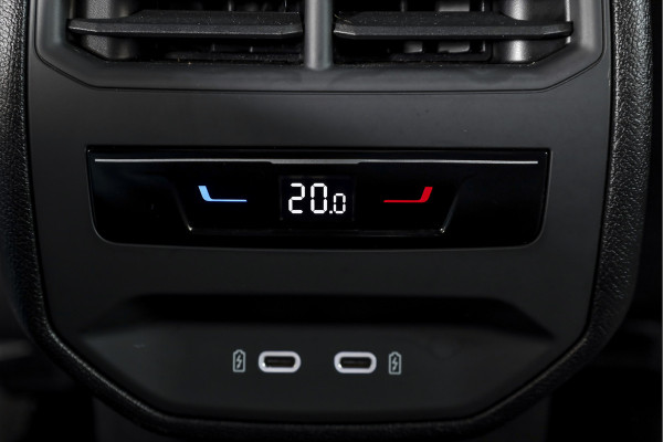 CUPRA Leon 1.5 TSI e-Hybrid 204 PK Performance | S/K-Panodak | Sennheiser | Dig. Cockpit | Adapt. Cruise | Stoel-+Stuurverw. | Elek. stoelen | Camera | NAV + App. Connect | ECC | Sennheiser | LM 18" | 2484