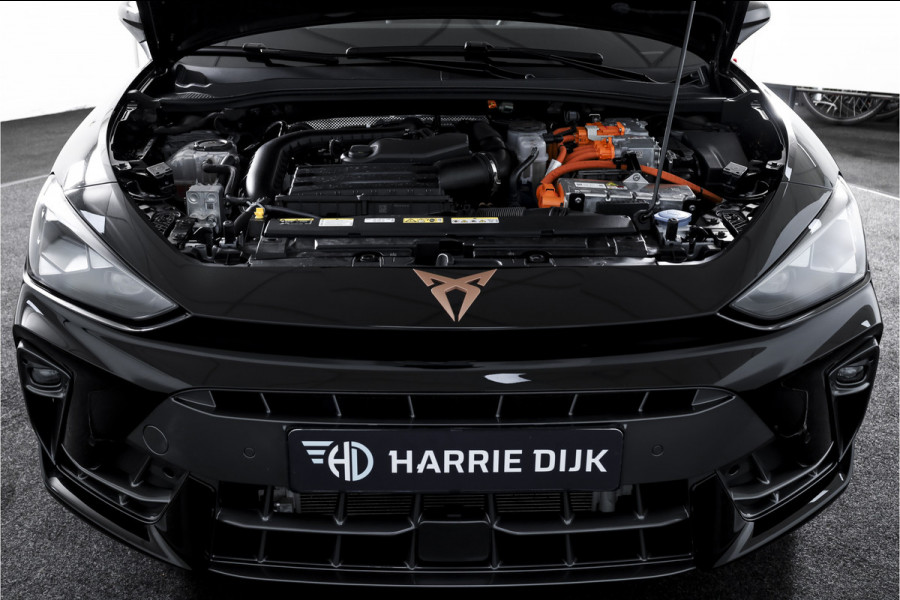 CUPRA Leon 1.5 TSI e-Hybrid 204 PK Performance | S/K-Panodak | Sennheiser | Dig. Cockpit | Adapt. Cruise | Stoel-+Stuurverw. | Elek. stoelen | Camera | NAV + App. Connect | ECC | Sennheiser | LM 18" | 2484