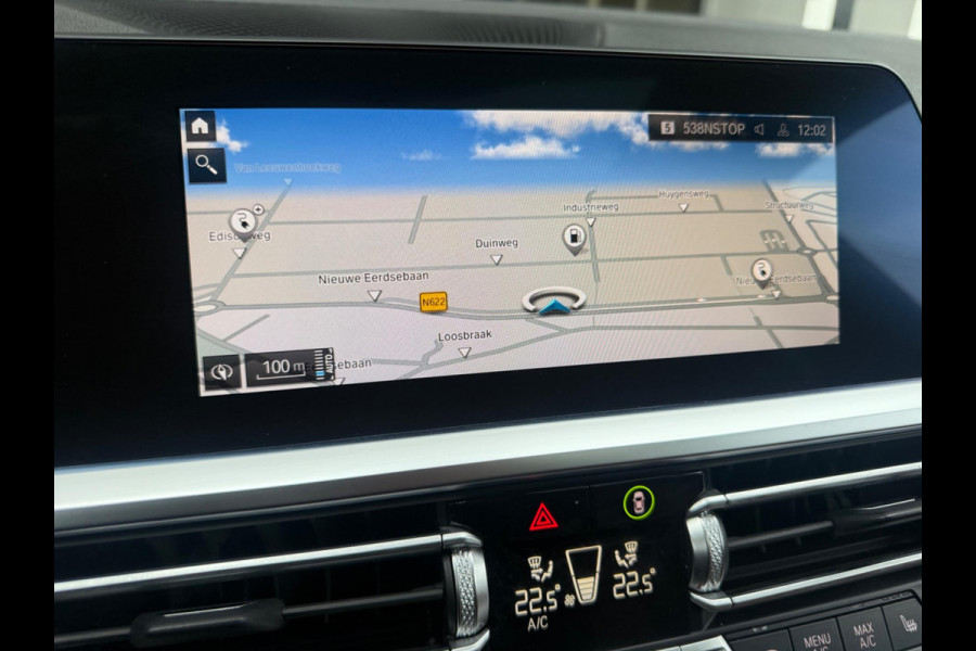 BMW 3 Serie Touring 330e Automaat M- Sport pakket, panoramadak, electr. trekhaak, camera, conqac leder sportinterieur