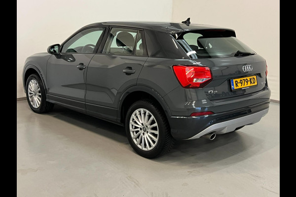 Audi Q2 30 TFSI / Leder / Navi / Camera / Stoelverwarming
