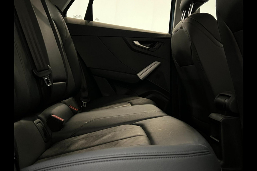 Audi Q2 30 TFSI / Leder / Navi / Camera / Stoelverwarming