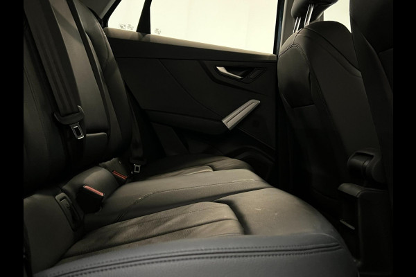 Audi Q2 30 TFSI / Leder / Navi / Camera / Stoelverwarming