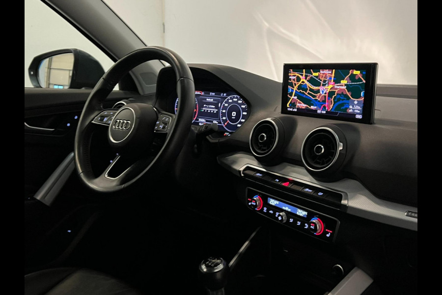 Audi Q2 30 TFSI / Leder / Navi / Camera / Stoelverwarming