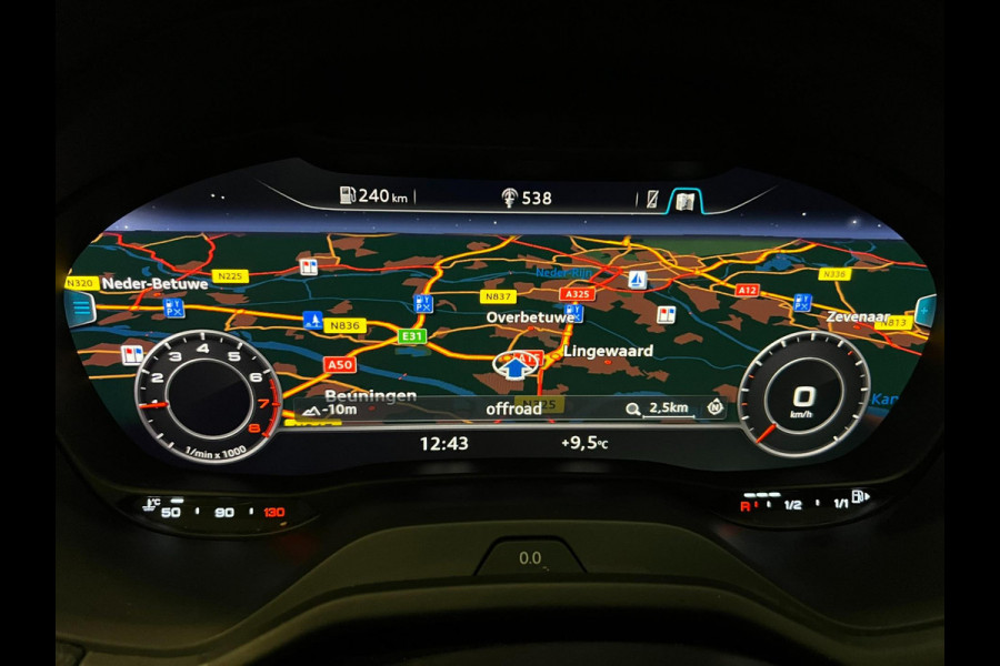 Audi Q2 30 TFSI / Leder / Navi / Camera / Stoelverwarming