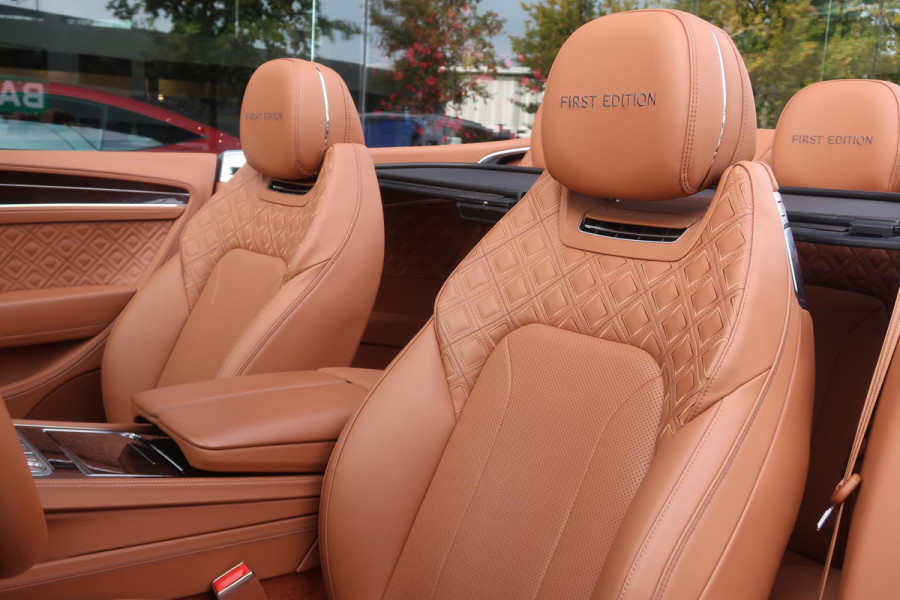 Bentley Continental GTC 6.0 W12 First Edition Carbon Pakket