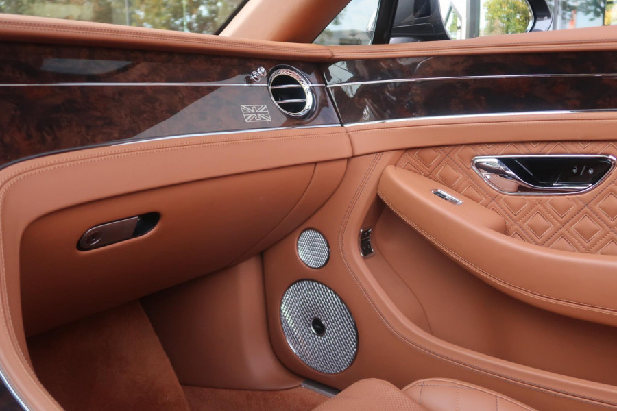 Bentley Continental GTC 6.0 W12 First Edition Carbon Pakket