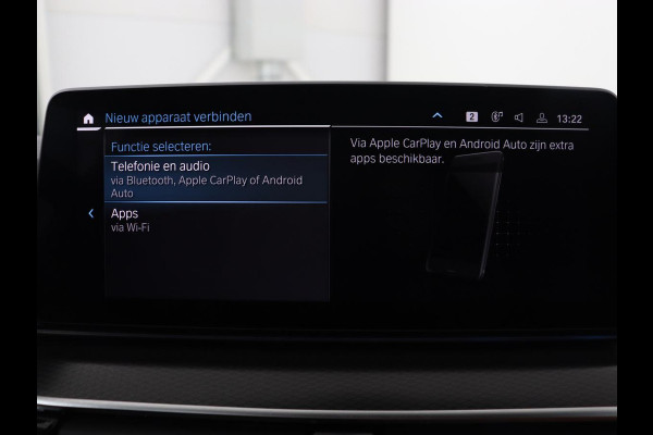 BMW 5 Serie Touring 530e M Sport | Leder | Stoelverwarming | Live Cockpit | Navigatie | Memory | Camera | Carplay | Achterbankverwarming | Cruise Control | Sfeerverlichting | PHEV | Plug In