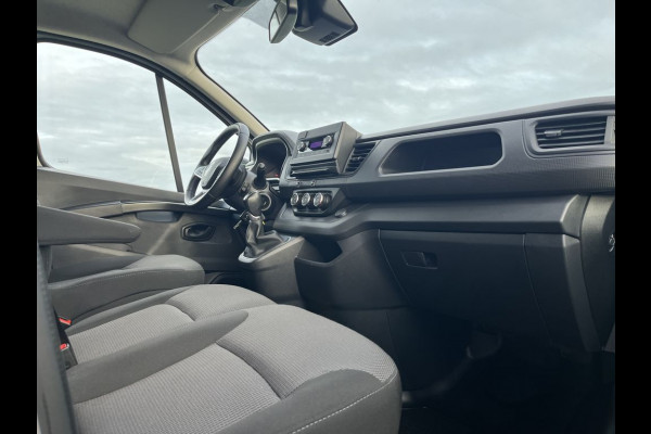 Renault Trafic 2.0 dCi E6 150pk Automaat L2 Comfort BPM Vrij! Lease €415p/m, PDC, Led, Airco, Trekhaak, Cruise controle, Onderhoudshistorie aanwezig