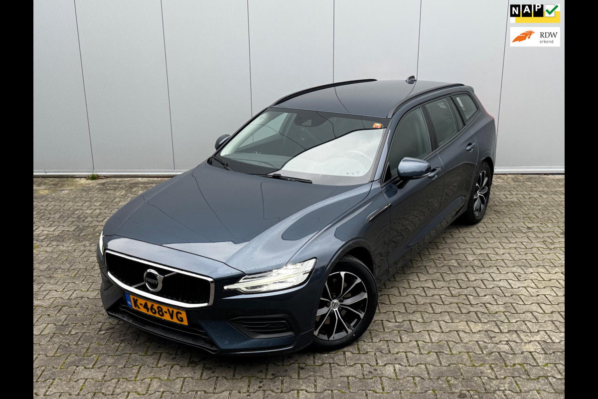 Volvo V60 2.0 B3 MOMENTUM ADVANTAGE CAMERA NAP CARPLAY CRUISE NAVIGATIE