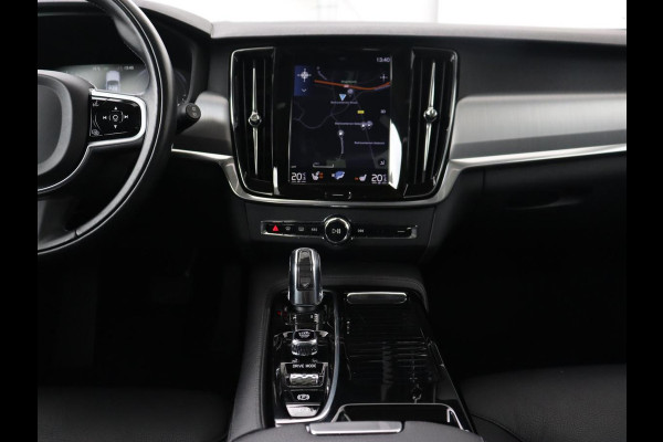 Volvo V90 2.0 T6 AWD Inscription Plug In | Panoramadak | Leder | Stoel & stuurverwarming | Trekhaak | Camera | Head-Up | Adaptive cruise | Achterbankverwarming | PHEV | Plug In