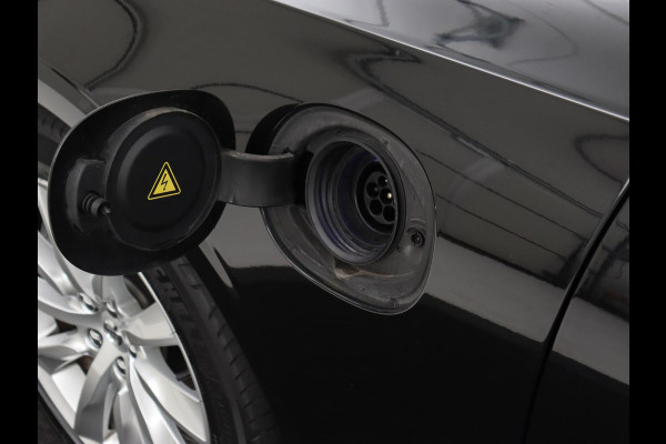 Volvo V90 2.0 T6 AWD Inscription Plug In | Panoramadak | Leder | Stoel & stuurverwarming | Trekhaak | Camera | Head-Up | Adaptive cruise | Achterbankverwarming | PHEV | Plug In