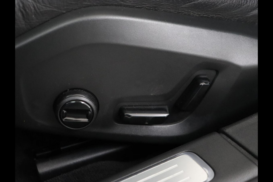 Volvo V90 2.0 T6 AWD Inscription Plug In | Panoramadak | Leder | Stoel & stuurverwarming | Trekhaak | Camera | Head-Up | Adaptive cruise | Achterbankverwarming | PHEV | Plug In