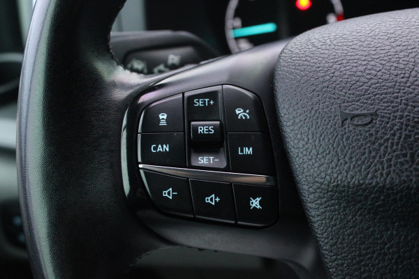 Ford Transit Custom 300 2.0 TDCI L2H1 Limited DC | Trekhaak | Stoelverwarming | Cruise Control | Camera | Allesdragers |