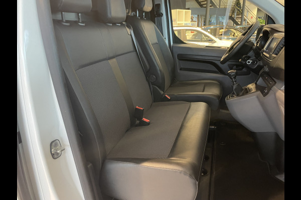 Opel Vivaro 2.0 CDTI L2H1 Edition 2 zitplaatsen voor - Airco - Cruise control - Parkeersensoren voor en achter - Apple carplay - Bluetooth - Tussenschot volledig - Zijschuifdeur rechts - Elektrische ramen voor - Centrale deur