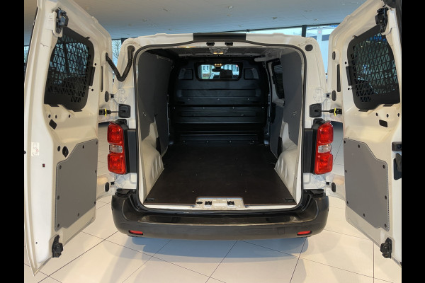 Opel Vivaro 2.0 CDTI L2H1 Edition 2 zitplaatsen voor - Airco - Cruise control - Parkeersensoren voor en achter - Apple carplay - Bluetooth - Tussenschot volledig - Zijschuifdeur rechts - Elektrische ramen voor - Centrale deur