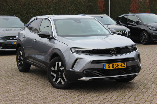 Opel Mokka Electric Level 3 50 kWh / Camera / CarPlay / Keyless / LED Koplampen / 17'' / Navigatie / Stuur+Stoelverwarming / DAB / Dodehoek / Cruise Control / Warmtepomp