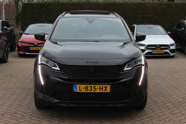 Peugeot 5008 1.2 PureTech Allure Pack 7p. / Panoramadak / Camera / Half leder / LED Koplampen / 19'' / Stoelverwarming / DAB / Dodehoek / Cruise Control