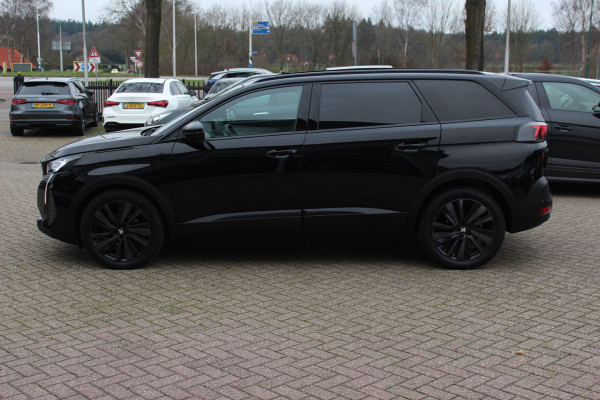 Peugeot 5008 1.2 PureTech Allure Pack 7p. / Panoramadak / Camera / Half leder / LED Koplampen / 19'' / Stoelverwarming / DAB / Dodehoek / Cruise Control