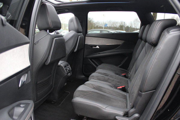 Peugeot 5008 1.2 PureTech Allure Pack 7p. / Panoramadak / Camera / Half leder / LED Koplampen / 19'' / Stoelverwarming / DAB / Dodehoek / Cruise Control