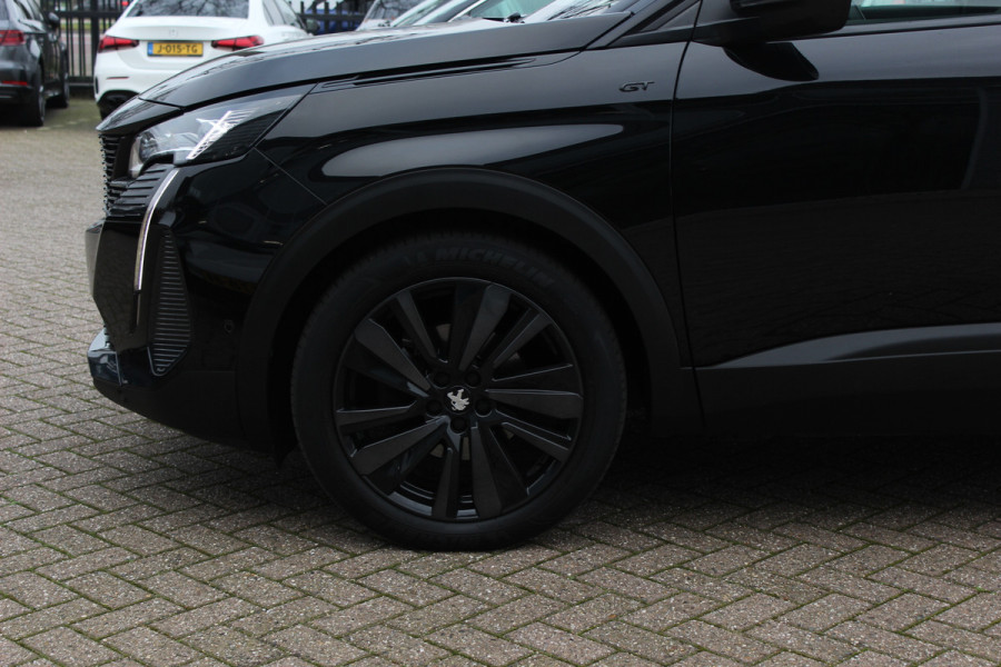 Peugeot 5008 1.2 PureTech Allure Pack 7p. / Panoramadak / Camera / Half leder / LED Koplampen / 19'' / Stoelverwarming / DAB / Dodehoek / Cruise Control