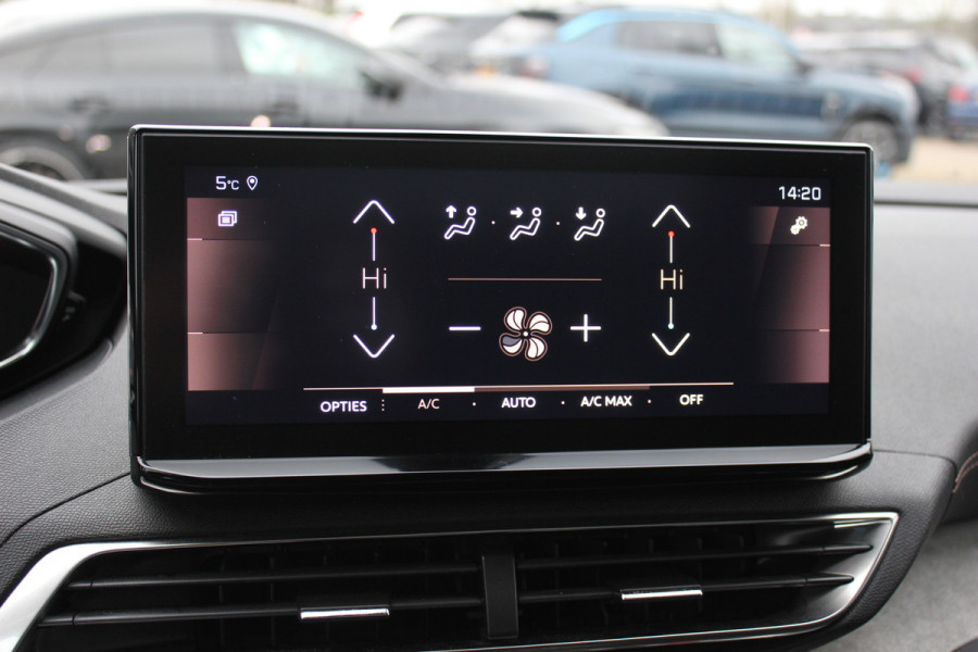 Peugeot 5008 1.2 PureTech Allure Pack 7p. / Panoramadak / Camera / Half leder / LED Koplampen / 19'' / Stoelverwarming / DAB / Dodehoek / Cruise Control