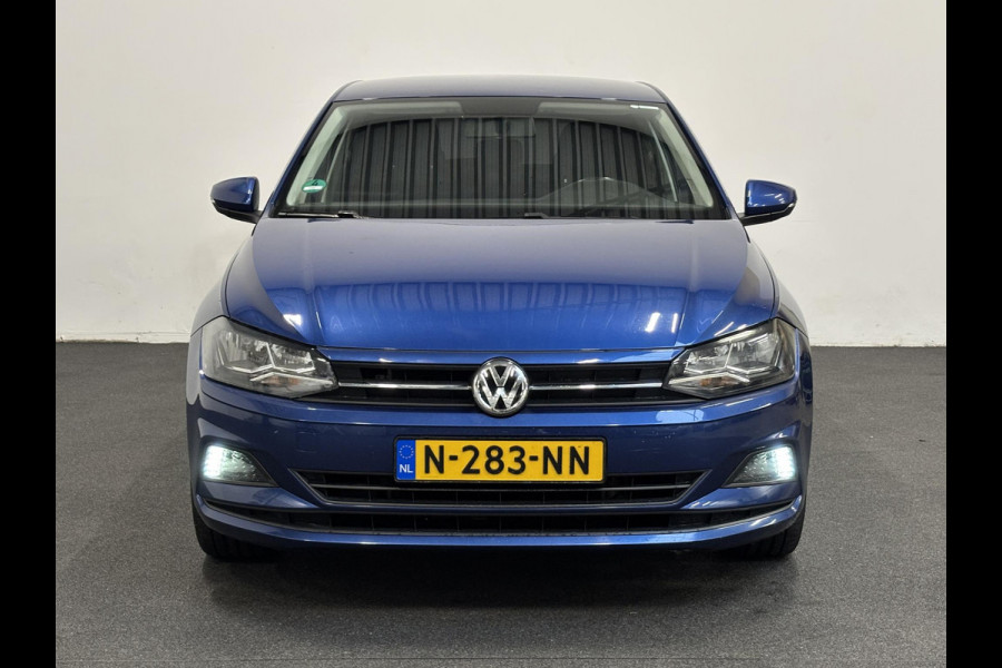 Volkswagen Polo 1.0 TSI Highline Navigatie Apple Carplay/Android Auto Airco Interieur verlichting Lichtmetalen velgen