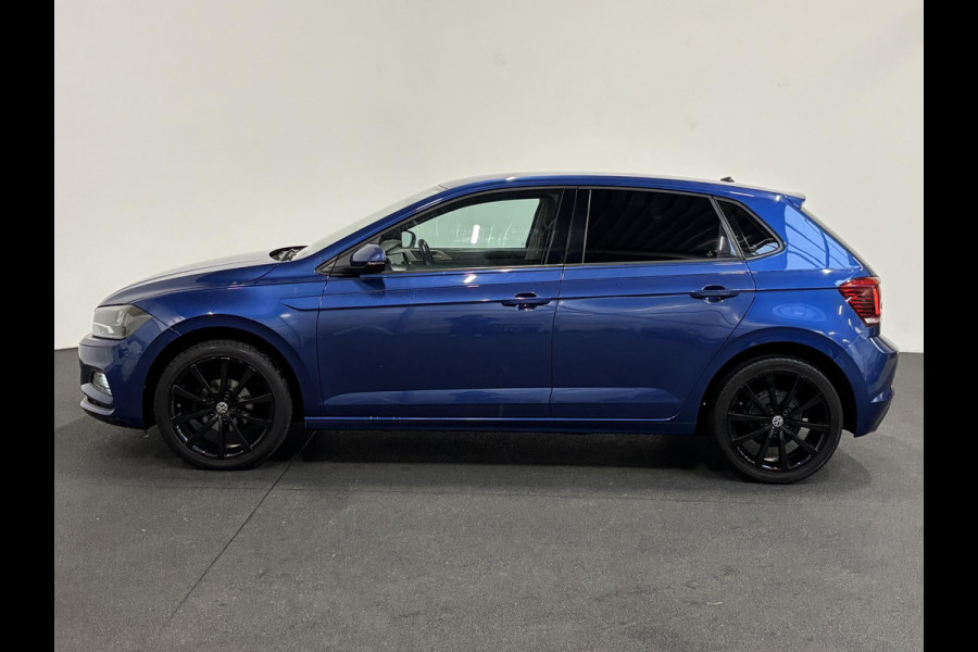 Volkswagen Polo 1.0 TSI Highline Navigatie Apple Carplay/Android Auto Airco Interieur verlichting Lichtmetalen velgen