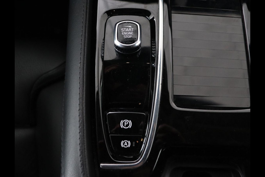 Volvo V60 2.0 T6 Plug-in hybrid AWD | Panoramadak | Trekhaak | Camera | Harman/Kardon | Leder | Stoel & Stuurverwarming