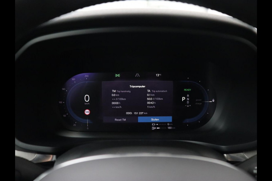 Volvo V60 2.0 T6 Plug-in hybrid AWD | Panoramadak | Trekhaak | Camera | Harman/Kardon | Leder | Stoel & Stuurverwarming