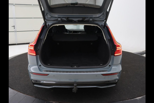 Volvo V60 2.0 T6 Plug-in hybrid AWD | Panoramadak | Trekhaak | Camera | Harman/Kardon | Leder | Stoel & Stuurverwarming