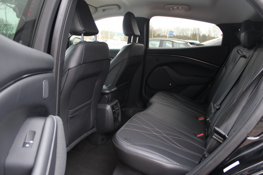 Ford Mustang Mach-E RWD 75 kWh / Trekhaak / 360Camera / Leder / 18'' / Keyless / DAB / B&O / Stoelverwarming / ACC