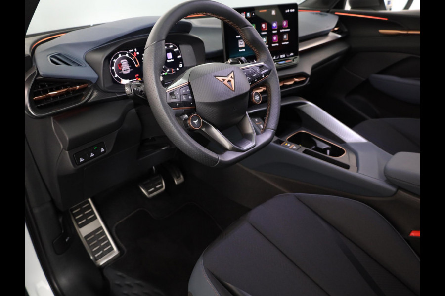 CUPRA Terramar 1.5 TSI e-Hybrid 204pk | Wegklapbare trekhaak | Navigatie via App | Matrix led verlichting | Parkeercamera