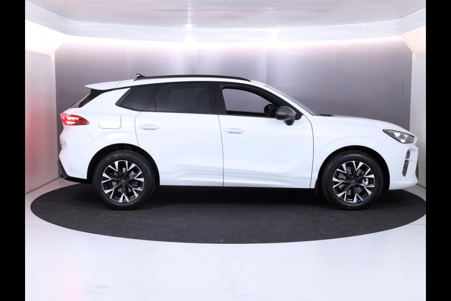 CUPRA Terramar 1.5 TSI e-Hybrid 204pk | Wegklapbare trekhaak | Navigatie via App | Matrix led verlichting | Parkeercamera