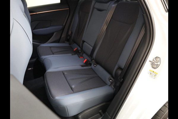 CUPRA Terramar 1.5 TSI e-Hybrid 204pk | Wegklapbare trekhaak | Navigatie via App | Matrix led verlichting | Parkeercamera