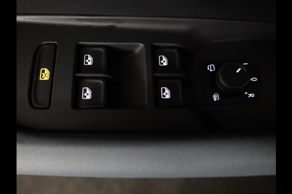 CUPRA Terramar 1.5 TSI e-Hybrid 204pk | Wegklapbare trekhaak | Navigatie via App | Matrix led verlichting | Parkeercamera