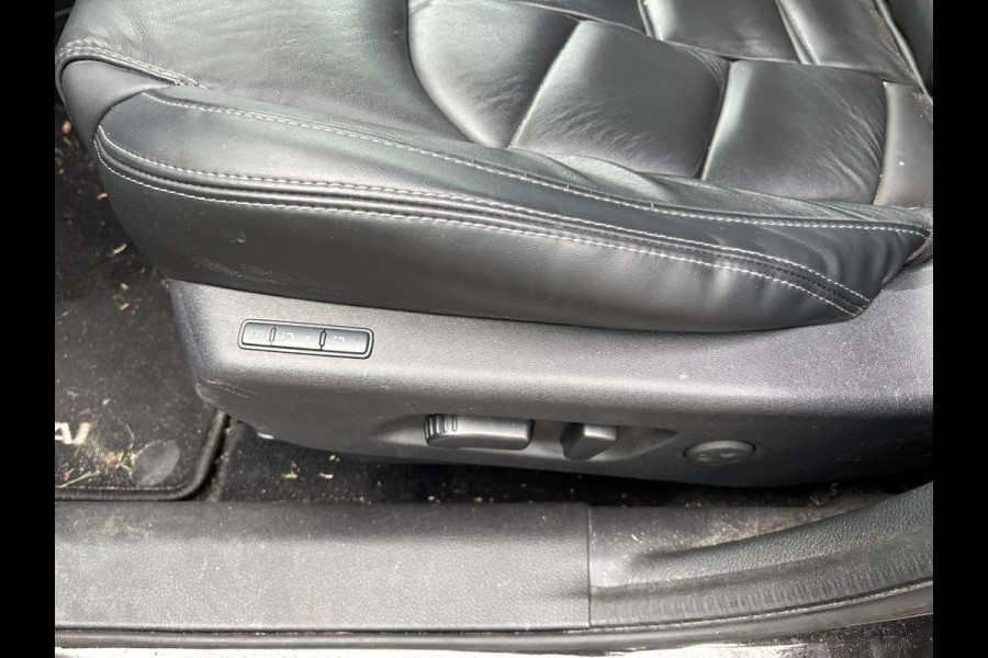 Nissan QASHQAI 1.3 DIG-T Tekna + 160pk Automaat | Trekhaak | Achteruitrijcamera | Lederen bekleding | Stoelverwarming | 1.500kg Trekgewicht