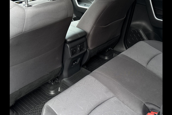 Toyota RAV4 2.5 Hybrid Black Edition | Stoelverwarming | Camera | Climate control | Cruise control