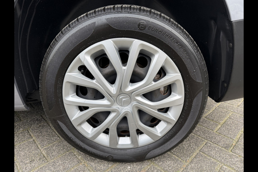 Citroën Berlingo 110pk Feel (Airco - Navigatie via APP - Parkeersensoren - Cruise Controle - 2x schuifdeuren)