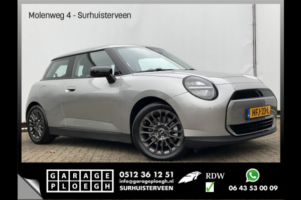MINI Cooper E Essential 40.7 kWh Carplay DAB Camera Nieuwstaat
