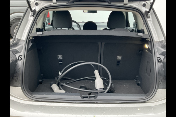 MINI Cooper E Essential 40.7 kWh Carplay DAB Camera Nieuwstaat