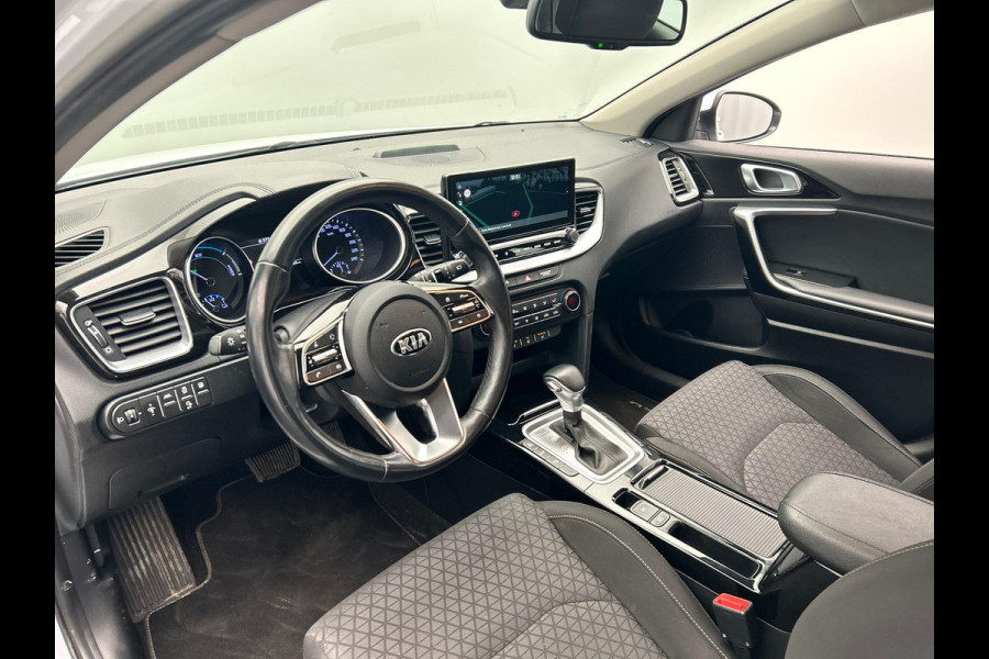 Kia Ceed Sportswagon 1.6 GDI PHEV DynamicPlusLine Stoel/Stuur Verwarming Lane Assist Navigatie Camera Carplay Keyless