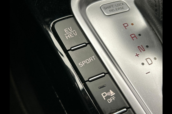 Kia Ceed Sportswagon 1.6 GDI PHEV DynamicPlusLine Stoel/Stuur Verwarming Lane Assist Navigatie Camera Carplay Keyless