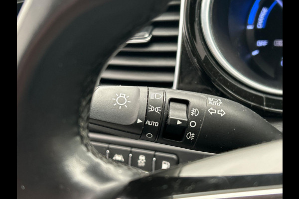Kia Ceed Sportswagon 1.6 GDI PHEV DynamicPlusLine Stoel/Stuur Verwarming Lane Assist Navigatie Camera Carplay Keyless
